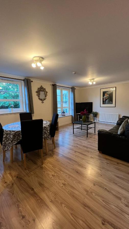 Edinburgh City Centre - Powderhall Modern Spacious 2 Bedroom Apartment With Free Parking Ngoại thất bức ảnh